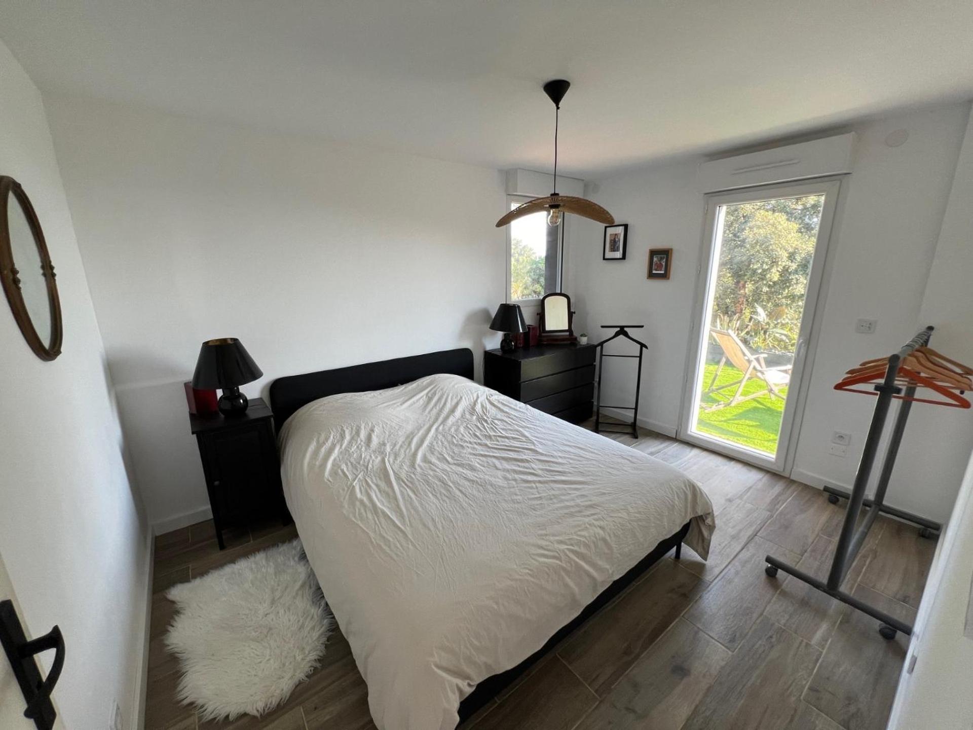 Appartement Valcros - Jardin Vue Mer La Londe-les-Maures Kültér fotó